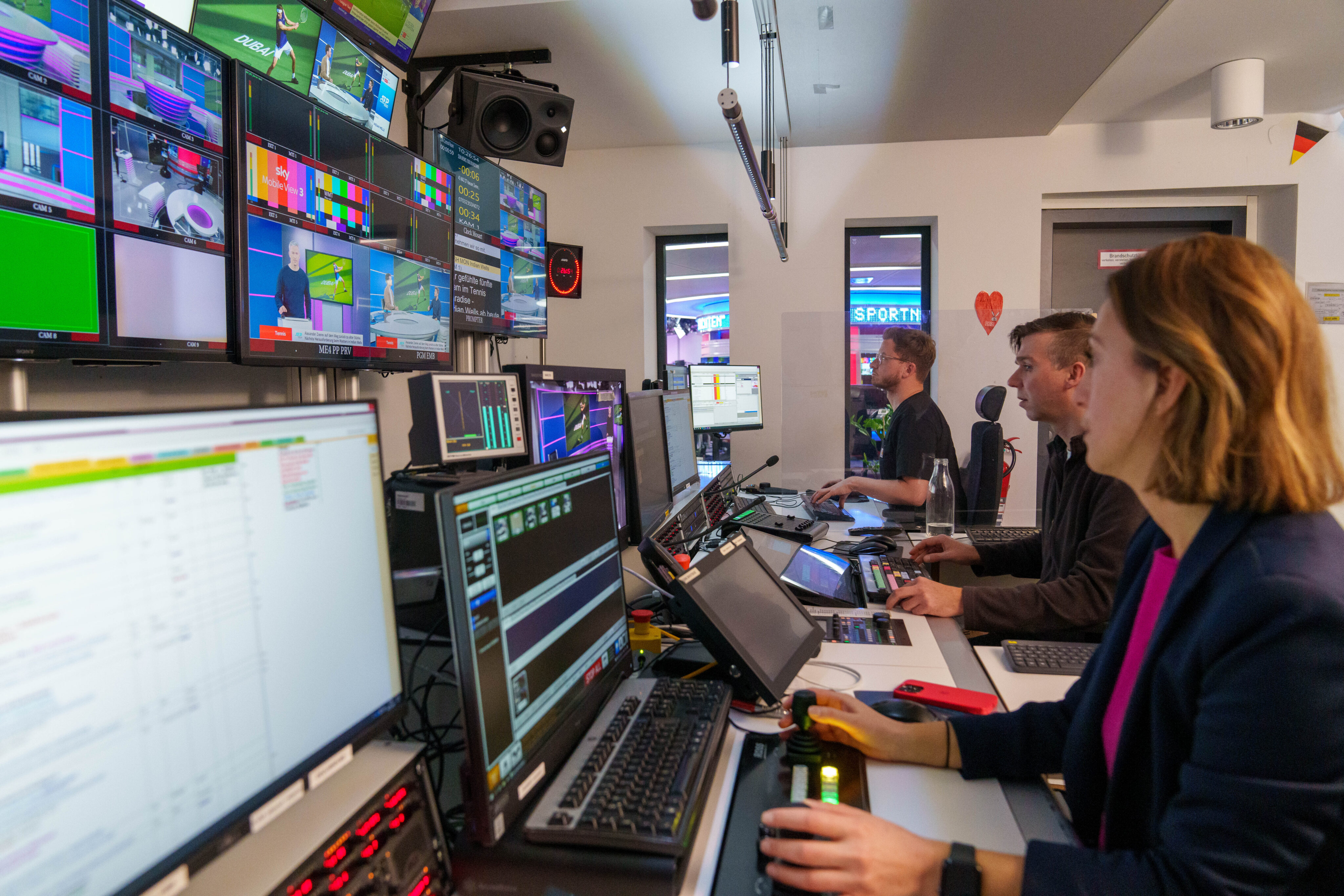 Deliver more consistent live productions with reliable preset recall, smooth robotic movement, and predictable system performance.