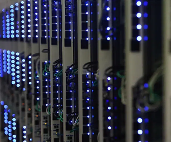 Scale with flexible deployment